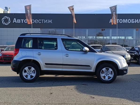 Skoda Yeti I с пробегом 2011 года, цена 816 000 рублей, 197127 км, внедорожник, Автокод Объявления