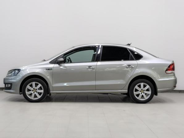 Volkswagen Polo V Рестайлинг с пробегом 2018 года, цена 1 310 000 рублей, 74114 км, седан, Автокод Объявления