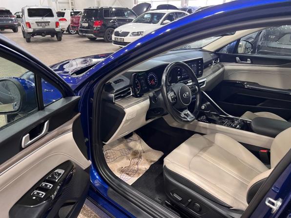 Kia K5 III с пробегом 2021 года, цена 2 780 000 рублей, 53699 км, седан, Автокод Объявления
