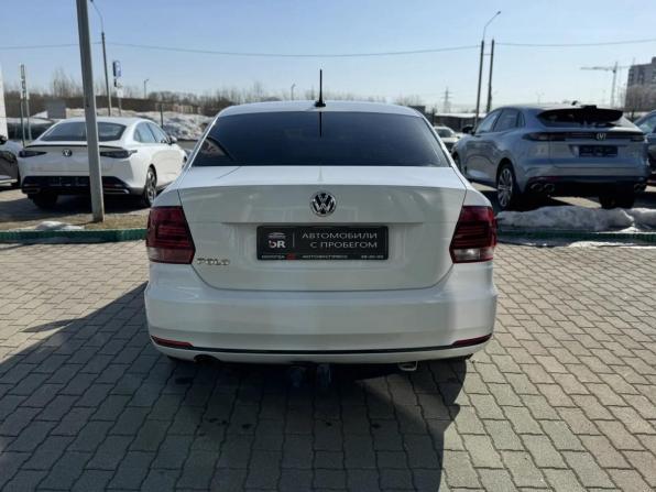 Volkswagen Polo V Рестайлинг с пробегом 2019 года, цена 995 000 рублей, 81660 км, седан, Автокод Объявления