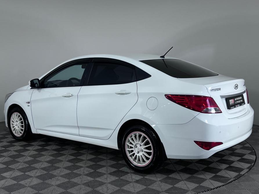 Hyundai Solaris I Рестайлинг Ростов-на-Дону  - изображение 6
