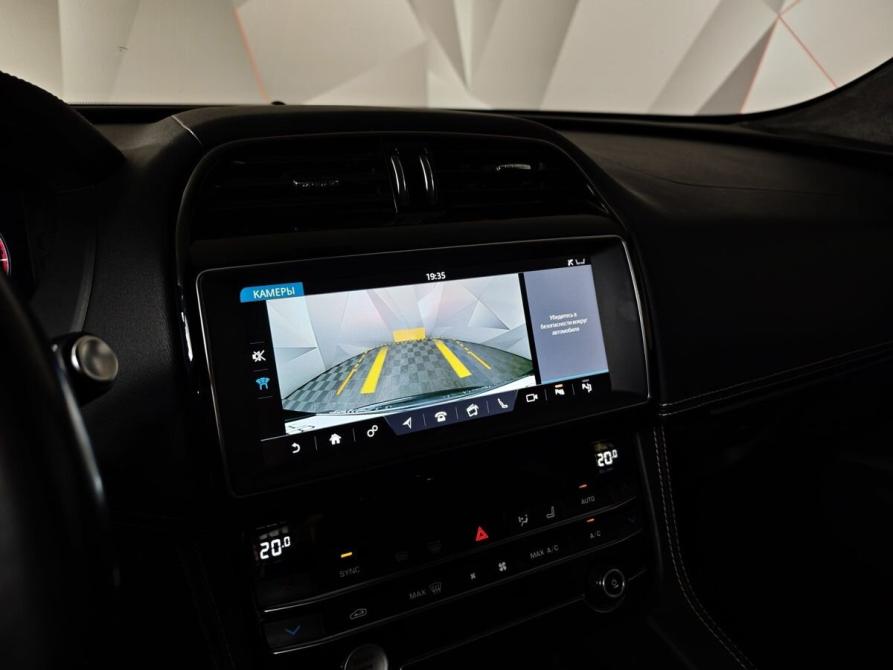 Jaguar F-Pace I Москва  - изображение 21
