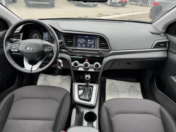 Hyundai Elantra VI (AD) Рестайлинг с пробегом 2019 года, цена 1 720 000 рублей, 95000 км, седан, Автокод Объявления