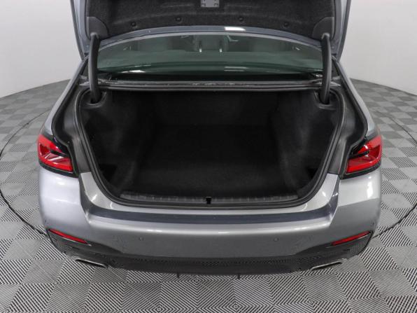 BMW 5 серии VIII (G60/G61/G68) с пробегом 2023 года, цена 5 699 000 рублей, 52713 км, седан, Автокод Объявления