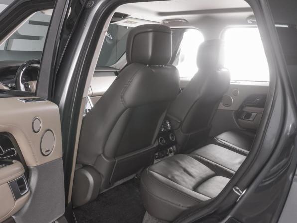 Land Rover Range Rover IV Рестайлинг с пробегом 2018 года, цена 5 299 000 рублей, 238641 км, внедорожник, Автокод Объявления