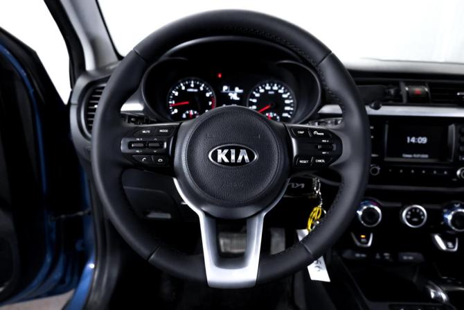 Kia Rio IV с пробегом 2018 года, цена 1 220 000 рублей, 180000 км, хэтчбек, Автокод Объявления