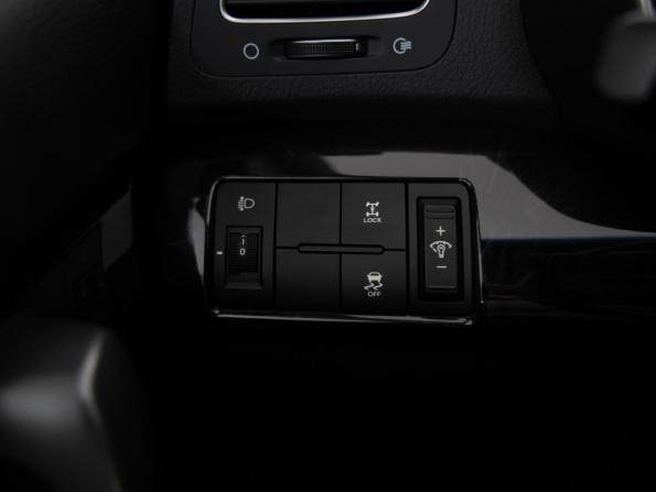 Kia Sorento II Рестайлинг с пробегом 2014 года, цена 1 900 000 рублей, 82000 км, внедорожник, Автокод Объявления