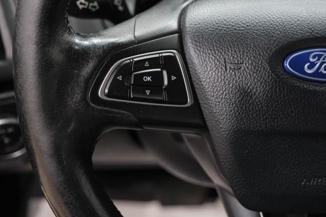 Ford Focus III Рестайлинг с пробегом 2018 года, цена 899 000 рублей, 168000 км, хэтчбек, Автокод Объявления