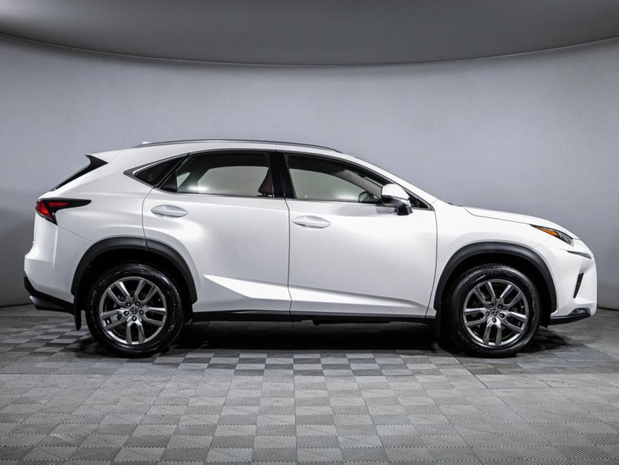 Lexus NX I Рестайлинг Москва  - изображение 4