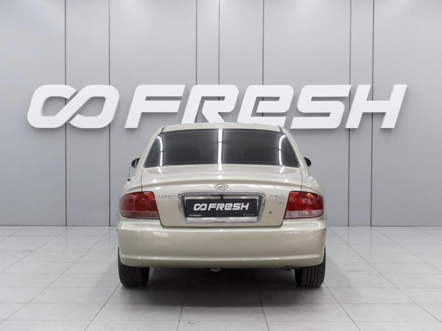 Hyundai Sonata IV (EF) Рестайлинг Ростов-на-Дону  - изображение 4