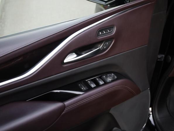 Cadillac Escalade V с пробегом 2021 года, цена 9 402 197 рублей, 82893 км, внедорожник, Автокод Объявления