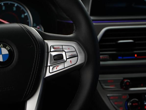 BMW 7 серии VI (G11/G12) с пробегом 2016 года, цена 4 050 000 рублей, 161766 км, седан, Автокод Объявления