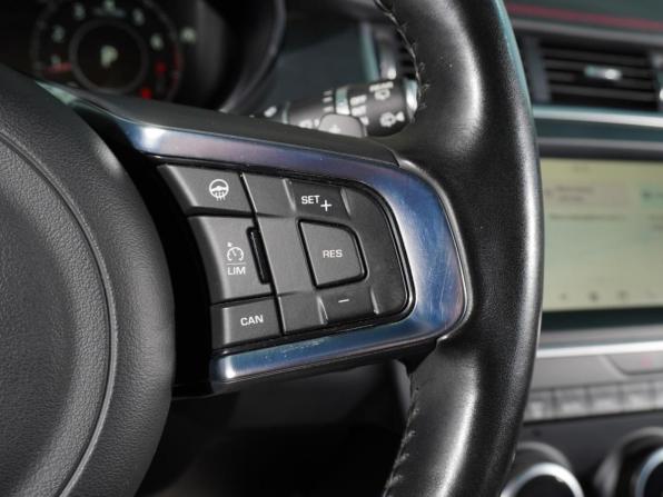 Jaguar E-Pace I с пробегом 2020 года, цена 2 528 000 рублей, 63330 км, внедорожник, Автокод Объявления