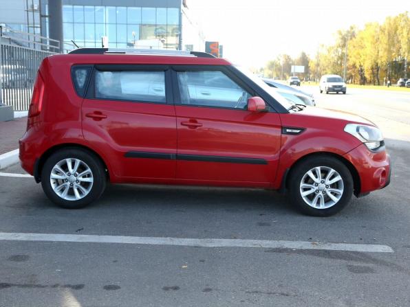 Kia Soul I Рестайлинг с пробегом 2013 года, цена 749 000 рублей, 255000 км, хэтчбек, Автокод Объявления
