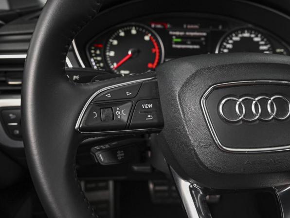 Audi A4 V (B9) с пробегом 2015 года, цена 2 007 000 рублей, 205204 км, седан, Автокод Объявления