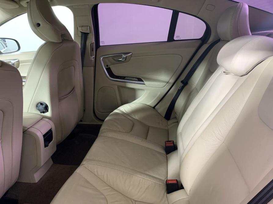 Volvo S60 II Москва  - изображение 18