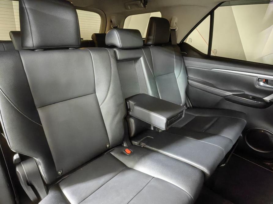 Toyota Fortuner II Рестайлинг Москва  - изображение 16