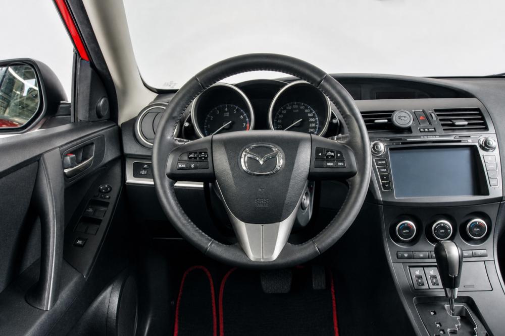 Mazda 3 II (BL) Рестайлинг Челябинск  - изображение 9