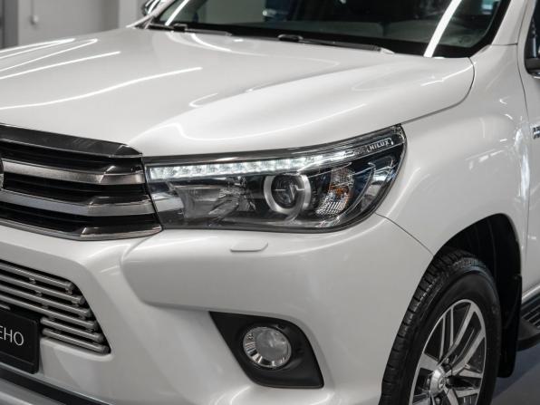 Toyota Hilux VIII с пробегом 2016 года, цена 3 980 000 рублей, 104593 км, пикап, Автокод Объявления