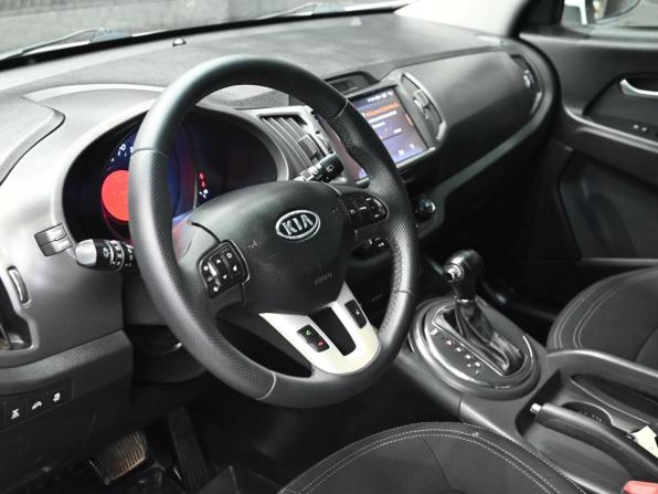 Kia Sportage III с пробегом 2012 года, цена 1 550 000 рублей, 111610 км, внедорожник, Автокод Объявления