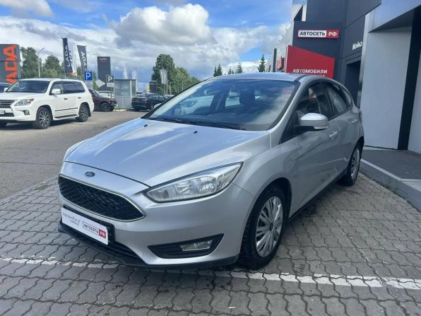 Ford Focus III Рестайлинг с пробегом 2017 года, цена 979 750 рублей, 176205 км, хэтчбек, Автокод Объявления
