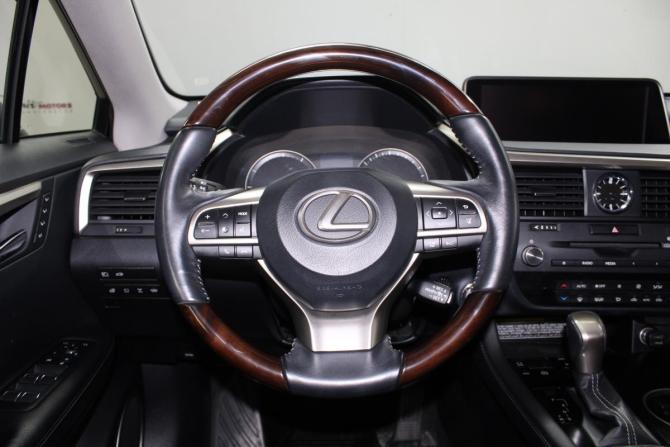 Lexus RX IV с пробегом 2017 года, цена 4 250 000 рублей, 140220 км, внедорожник, Автокод Объявления