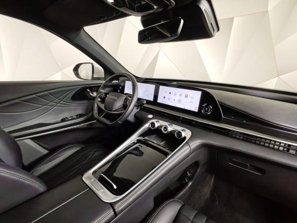 Exeed RX с пробегом 2023 года, цена 2 521 000 рублей, 71817 км, внедорожник, Автокод Объявления