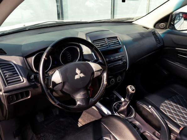 Mitsubishi ASX I Рестайлинг с пробегом 2013 года, цена 975 000 рублей, 229471 км, внедорожник, Автокод Объявления