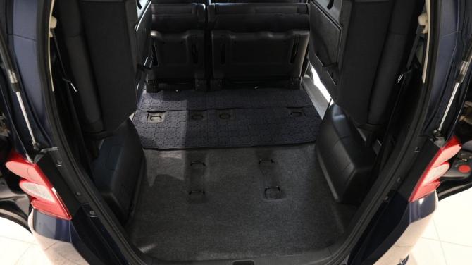 Honda Freed I с пробегом 2008 года, цена 950 000 рублей, 125000 км, компактвэн, Автокод Объявления