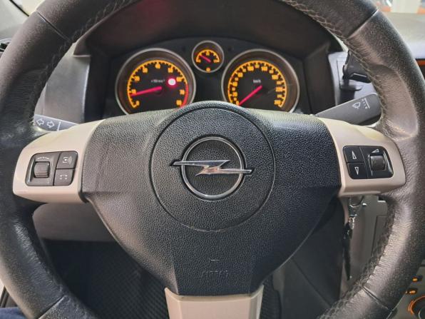 Opel Astra H с пробегом 2007 года, цена 355 000 рублей, 230000 км, хэтчбек, Автокод Объявления
