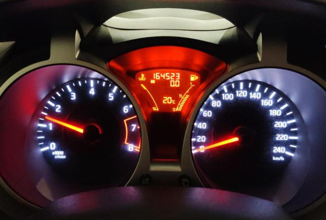 Nissan Juke I с пробегом 2011 года, цена 850 000 рублей, 164456 км, внедорожник, Автокод Объявления