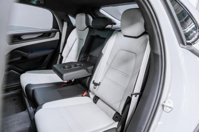 Новый Porsche Cayenne III Рестайлинг 2026 года, цена 24 490 000 рублей, внедорожник, Автокод Объявления