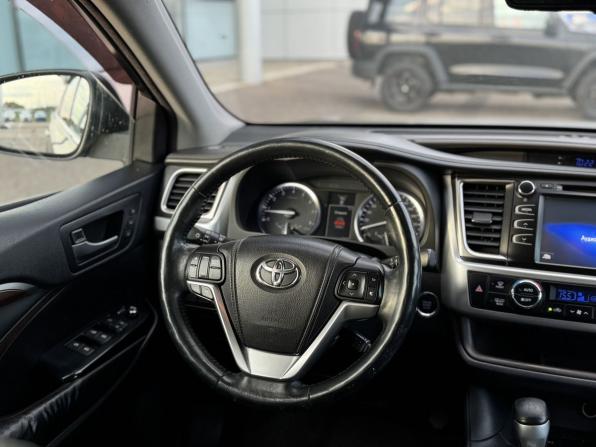 Toyota Highlander III (XU50) с пробегом 2014 года, цена 1 585 000 рублей, 417773 км, внедорожник, Автокод Объявления