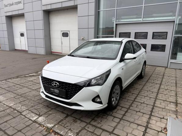Hyundai Solaris II Рестайлинг с пробегом 2020 года, цена 1 674 000 рублей, 43775 км, седан, Автокод Объявления