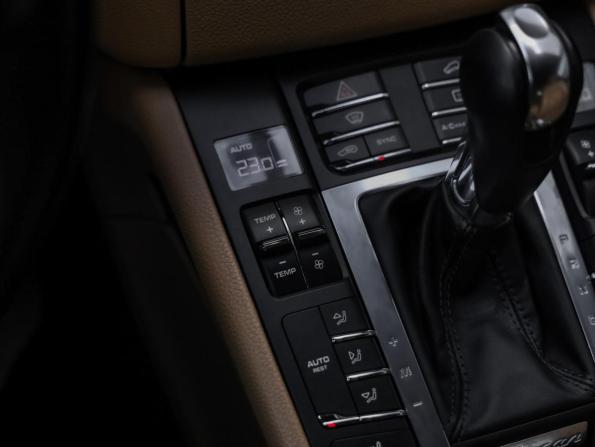 Porsche Macan I с пробегом 2017 года, цена 2 189 000 рублей, 175763 км, внедорожник, Автокод Объявления