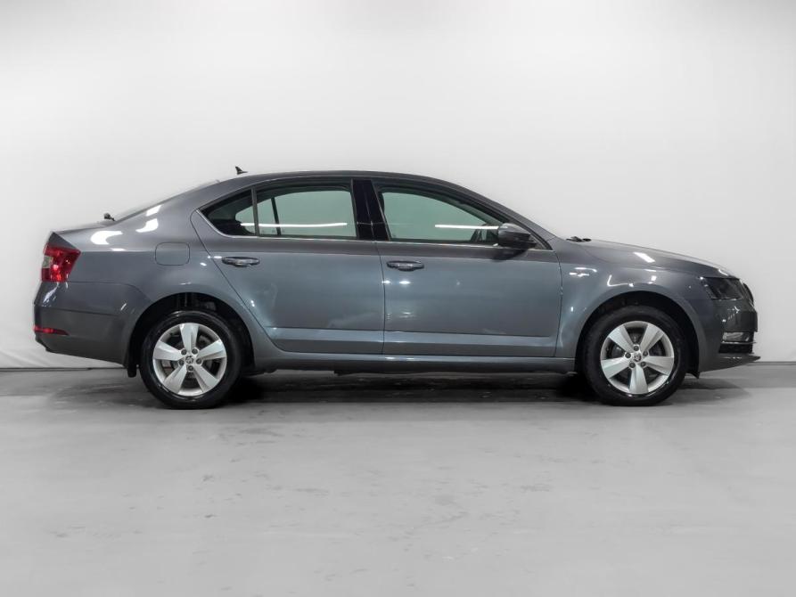 Skoda Octavia III (A7) Рестайлинг Санкт-Петербург  - изображение 4