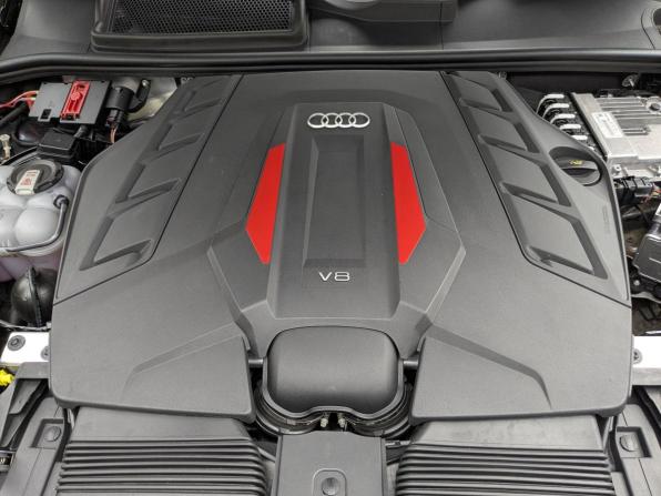 Audi SQ8 I (4M) Рестайлинг с пробегом 2024 года, цена 13 850 000 рублей, 16696 км, внедорожник, Автокод Объявления