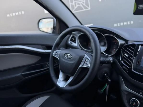 Lada (ВАЗ) Vesta I с пробегом 2018 года, цена 1 099 000 рублей, 95411 км, универсал, Автокод Объявления