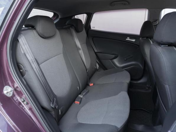 Hyundai Solaris I с пробегом 2013 года, цена 929 000 рублей, 99389 км, хэтчбек, Автокод Объявления