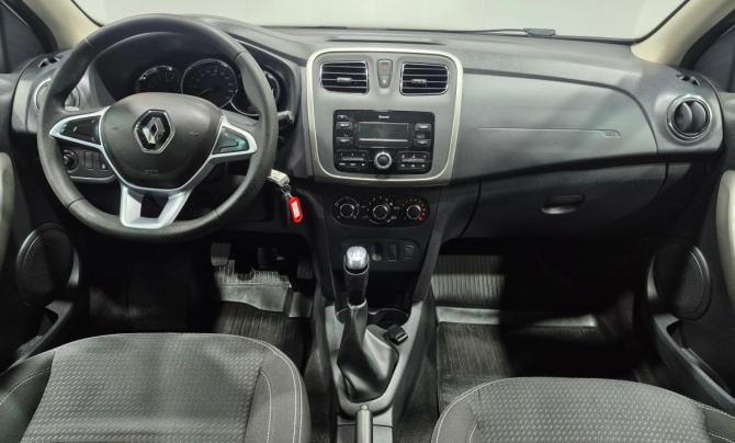 Renault Logan II Рестайлинг с пробегом 2022 года, цена 990 000 рублей, 132784 км, седан, Автокод Объявления