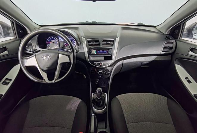 Hyundai Solaris I с пробегом 2012 года, цена 550 000 рублей, 172410 км, хэтчбек, Автокод Объявления