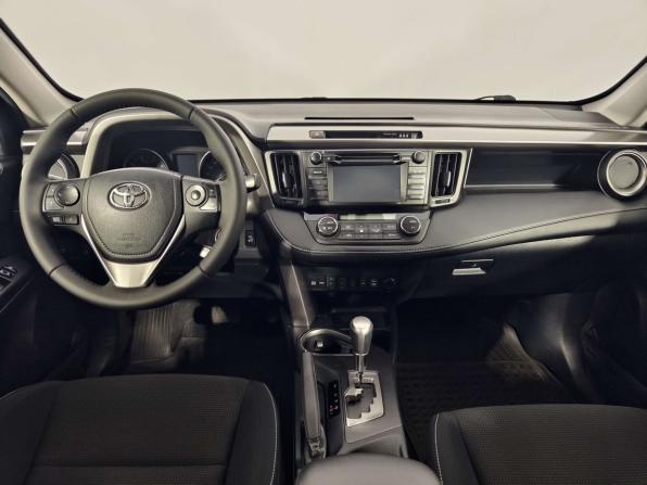 Toyota RAV4 IV (XA40) Рестайлинг с пробегом 2016 года, цена 2 229 000 рублей, 164393 км, внедорожник, Автокод Объявления