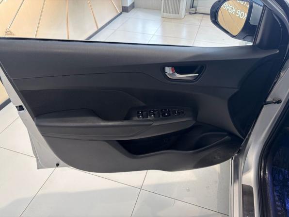 Hyundai Solaris II с пробегом 2019 года, цена 1 409 000 рублей, 90000 км, седан, Автокод Объявления