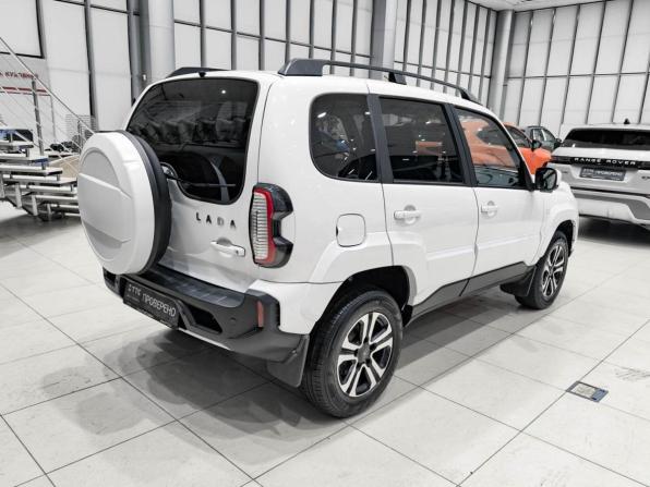 Lada (ВАЗ) Niva Travel I с пробегом 2024 года, цена 1 050 000 рублей, 53556 км, внедорожник, Автокод Объявления