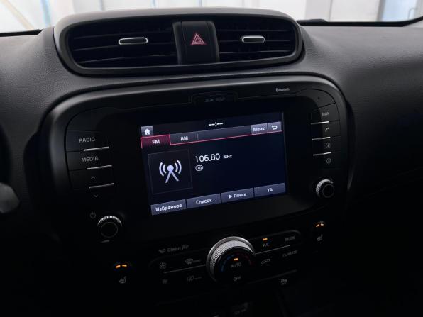 Kia Soul II Рестайлинг с пробегом 2017 года, цена 1 650 000 рублей, 117532 км, хэтчбек, Автокод Объявления