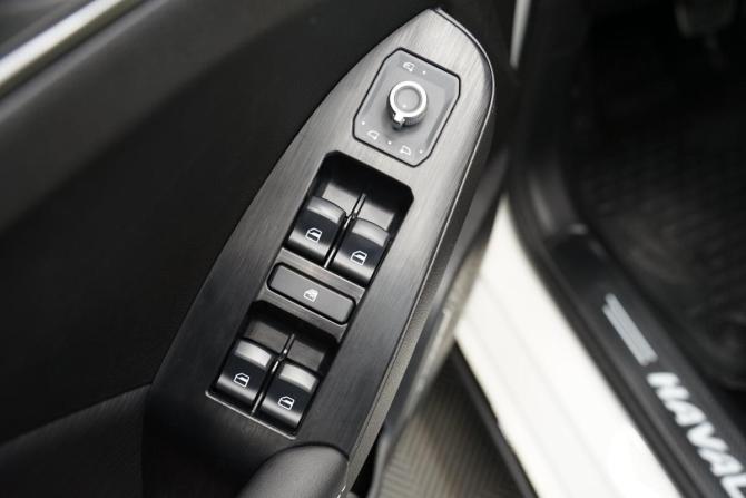 Haval Jolion I Рестайлинг с пробегом 2023 года, цена 2 075 000 рублей, 27500 км, внедорожник, Автокод Объявления