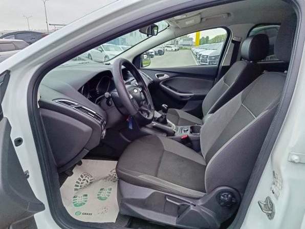 Ford Focus III Рестайлинг с пробегом 2015 года, цена 946 995 рублей, 145048 км, седан, Автокод Объявления