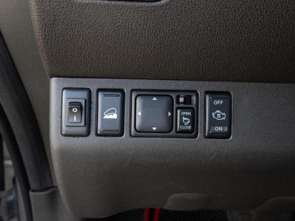 Nissan Pathfinder III с пробегом 2007 года, цена 1 380 000 рублей, 324230 км, внедорожник, Автокод Объявления