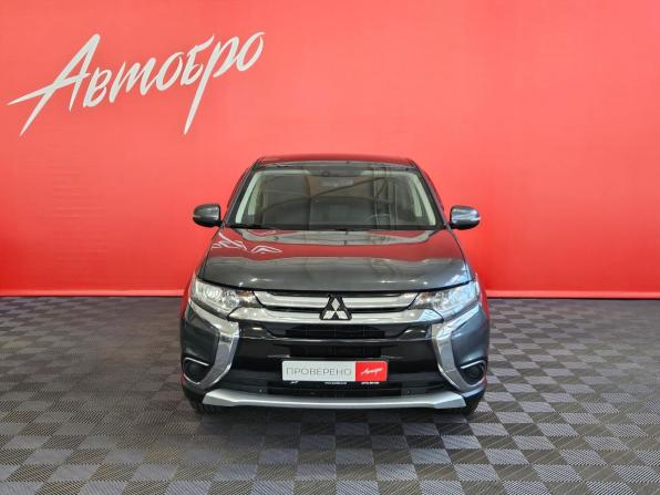 Mitsubishi Outlander III Рестайлинг 2 с пробегом 2018 года, цена 1 699 000 рублей, 170000 км, внедорожник, Автокод Объявления
