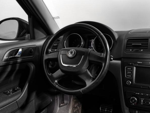 Skoda Yeti I с пробегом 2010 года, цена 679 000 рублей, 321007 км, внедорожник, Автокод Объявления